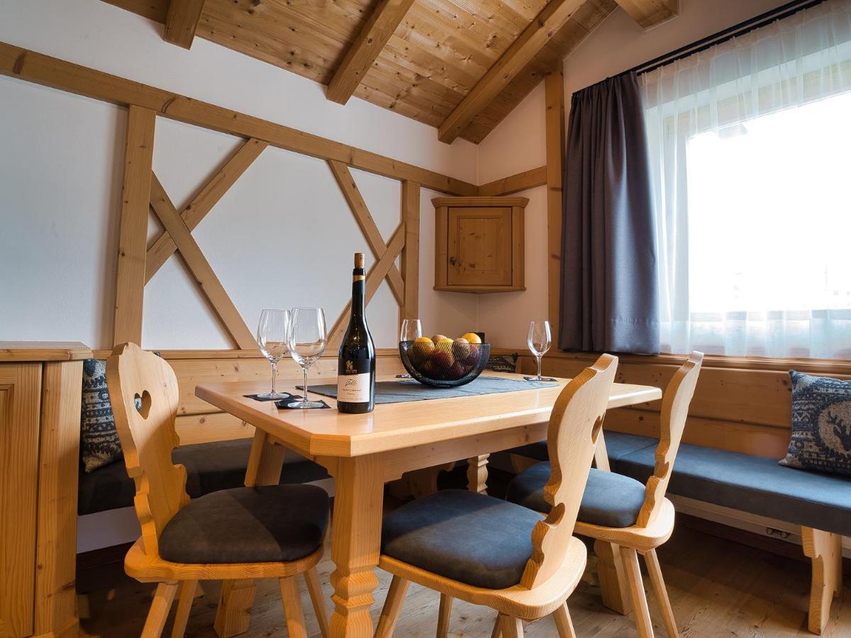Hotel Monte44 Сельва-ді-Валь-Гардена Екстер'єр фото