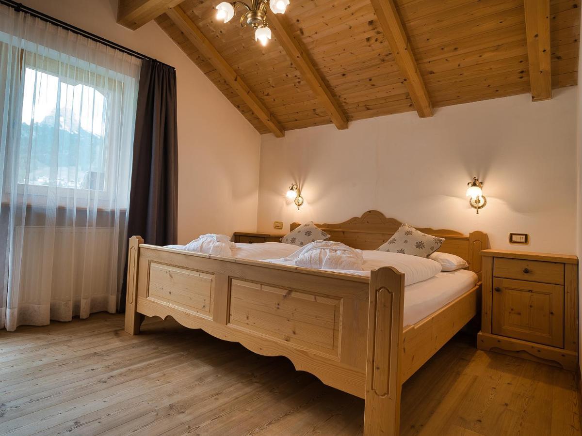 Hotel Monte44 Сельва-ді-Валь-Гардена Екстер'єр фото