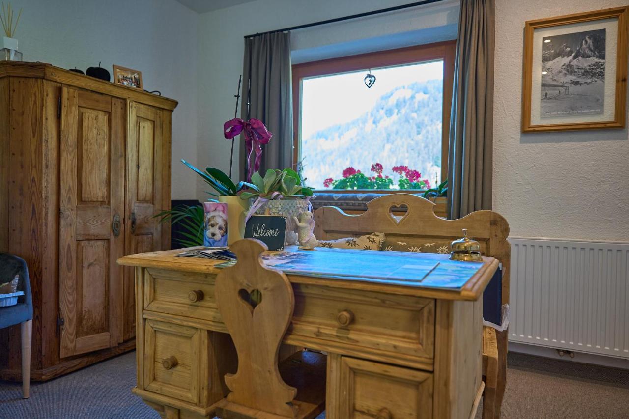 Hotel Monte44 Сельва-ді-Валь-Гардена Екстер'єр фото